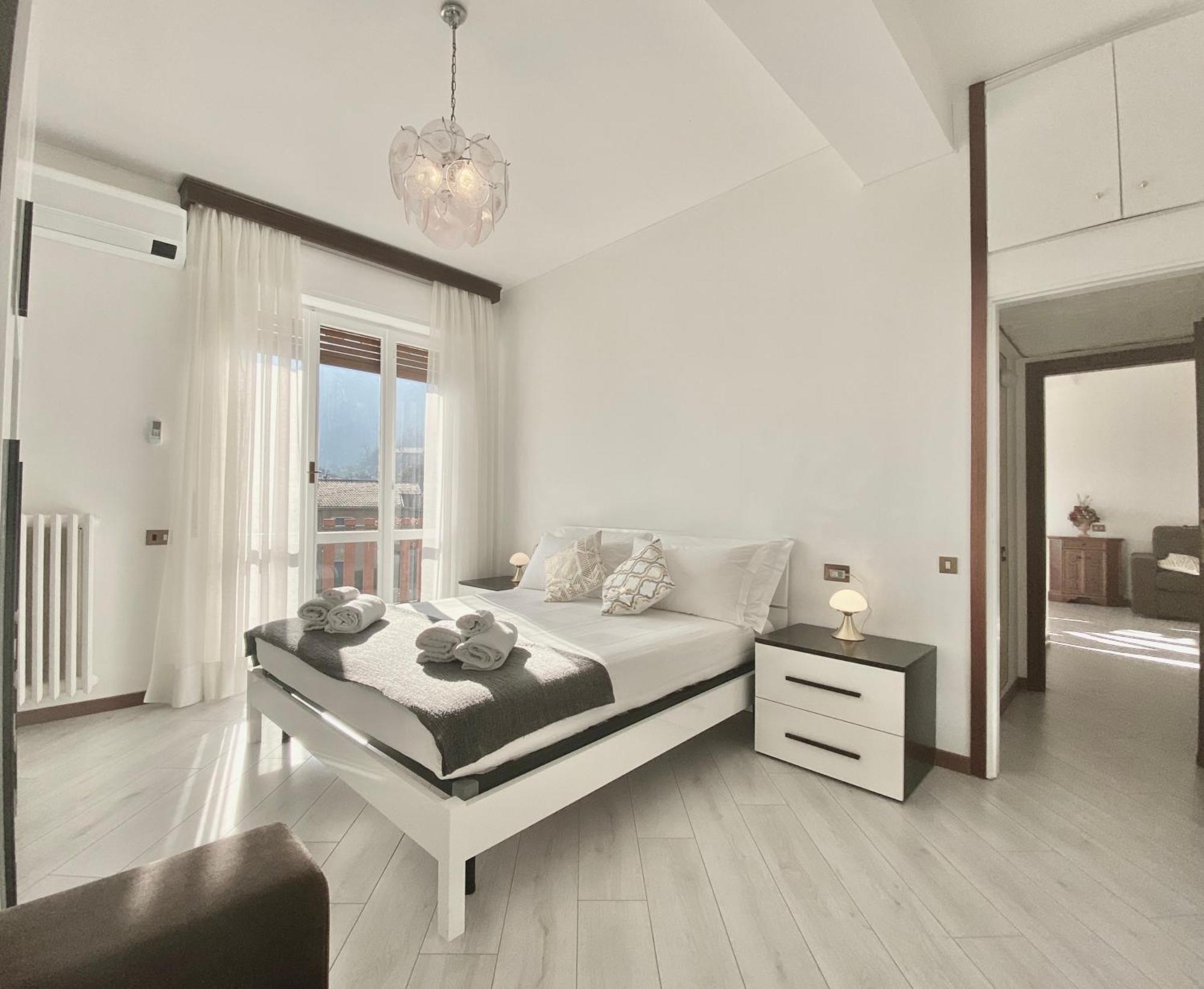 Lake View Apartment - Parking Included Oliveto Lario Kültér fotó