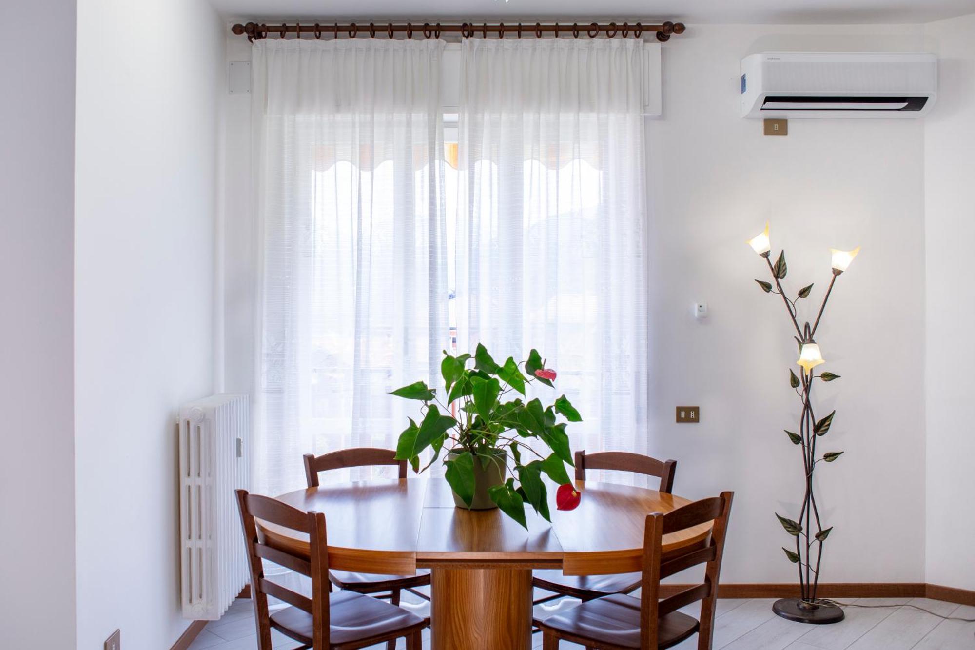 Lake View Apartment - Parking Included Oliveto Lario Kültér fotó