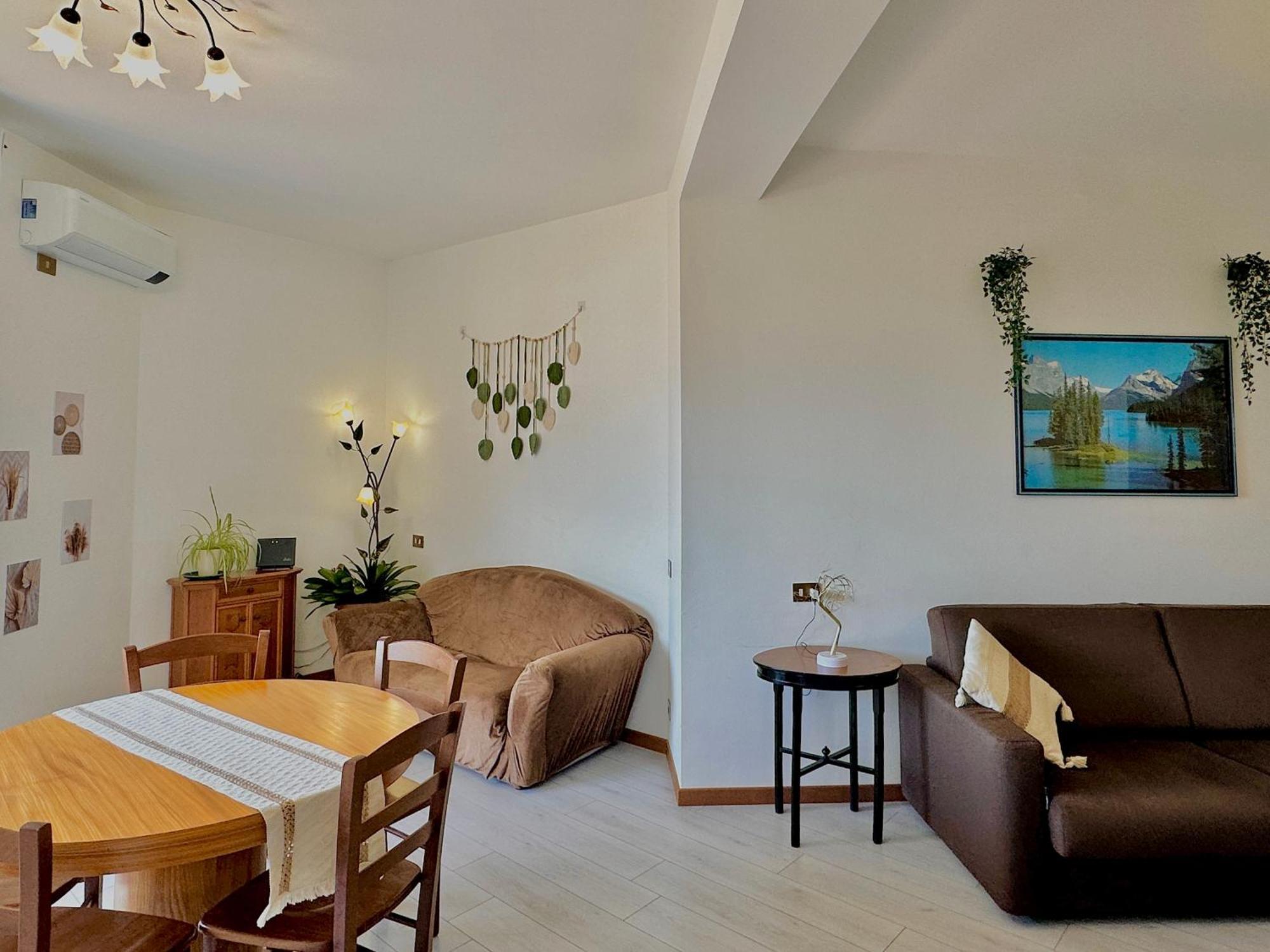 Lake View Apartment - Parking Included Oliveto Lario Kültér fotó